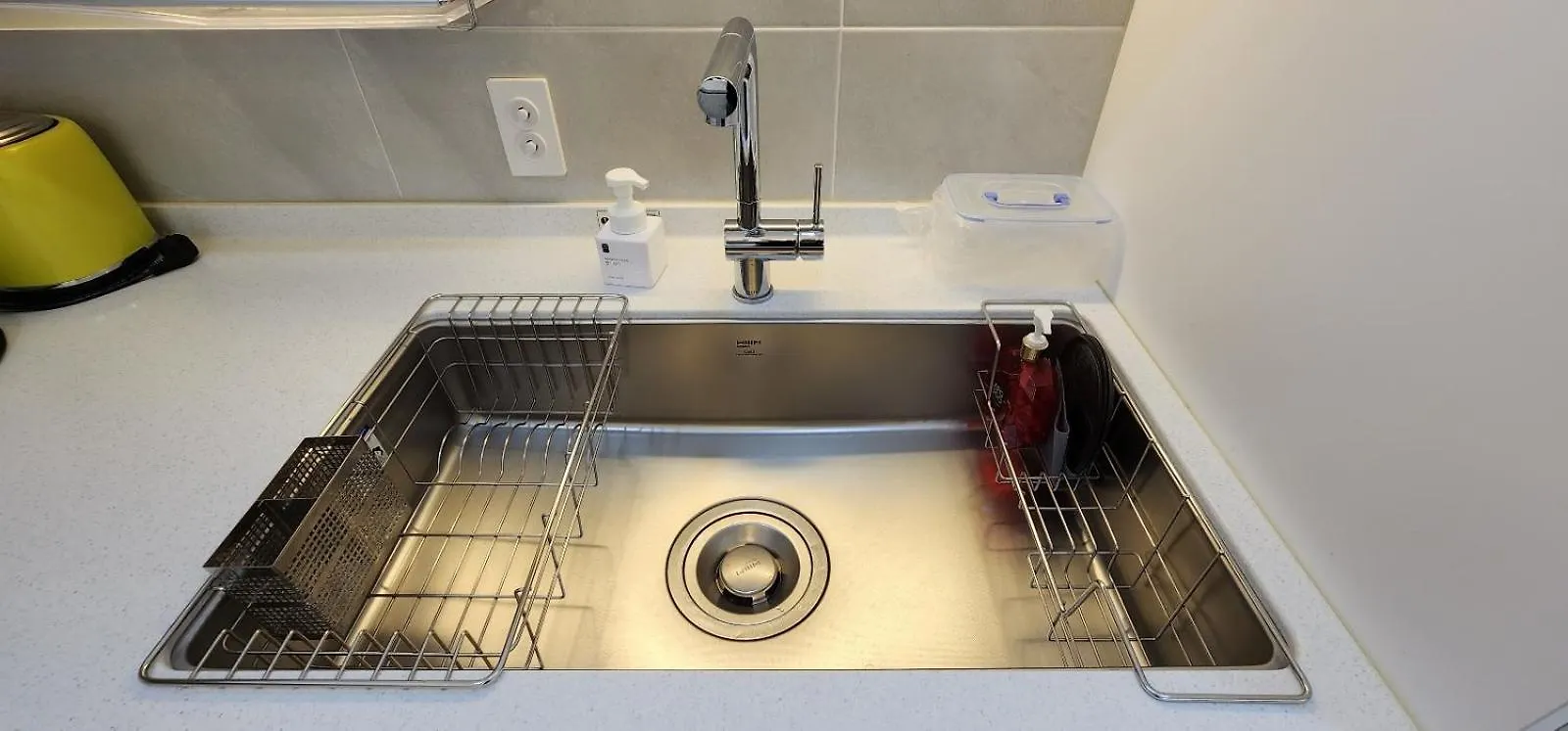Modern Studio Near Haeundae Beach & Subway Busan