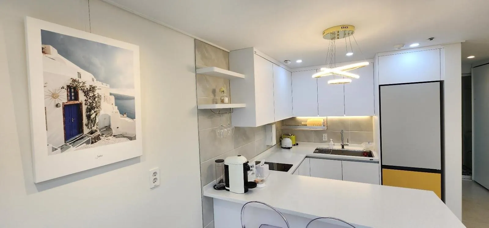 Modern Studio Near Haeundae Beach & Subway Busan South Korea