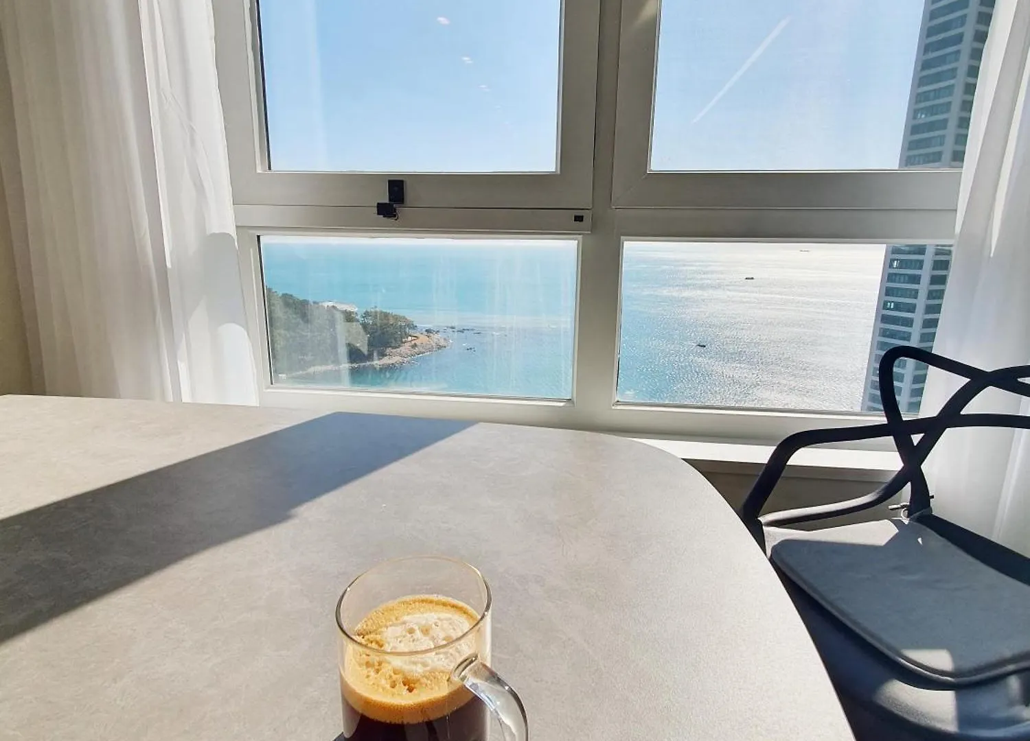 Apartment Modern Studio Near Haeundae Beach & Subway Busan South Korea