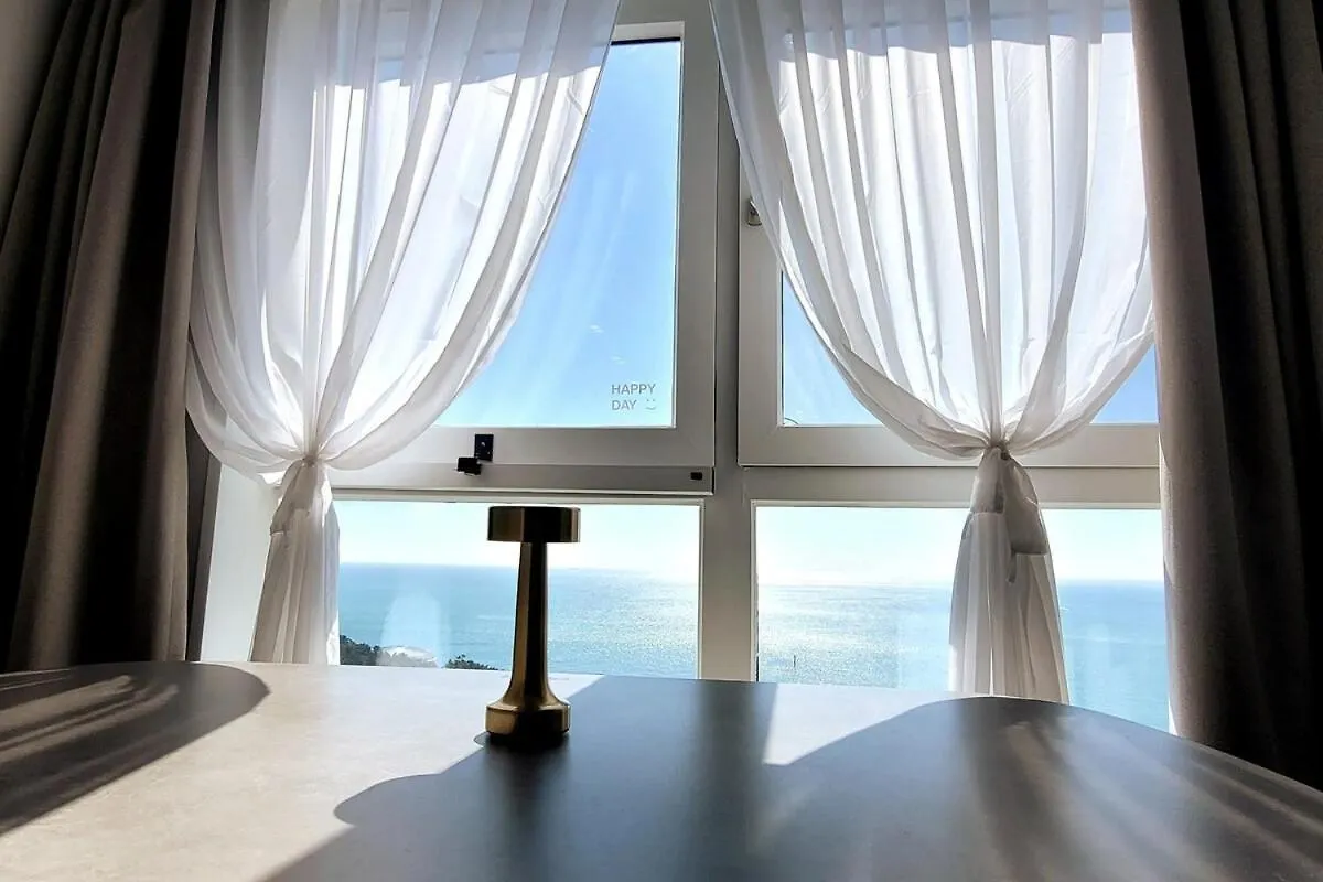 Apartment Modern Studio Near Haeundae Beach & Subway Busan South Korea